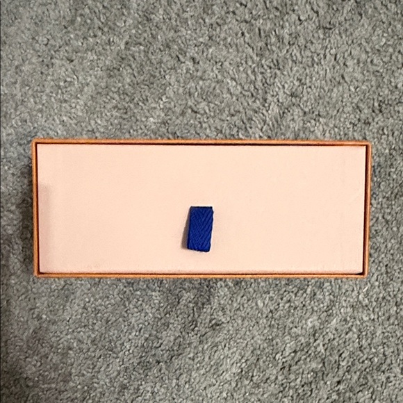 Louis Vuitton Orange Glasses Box with Navy Ribbon - Picture 2 of 4